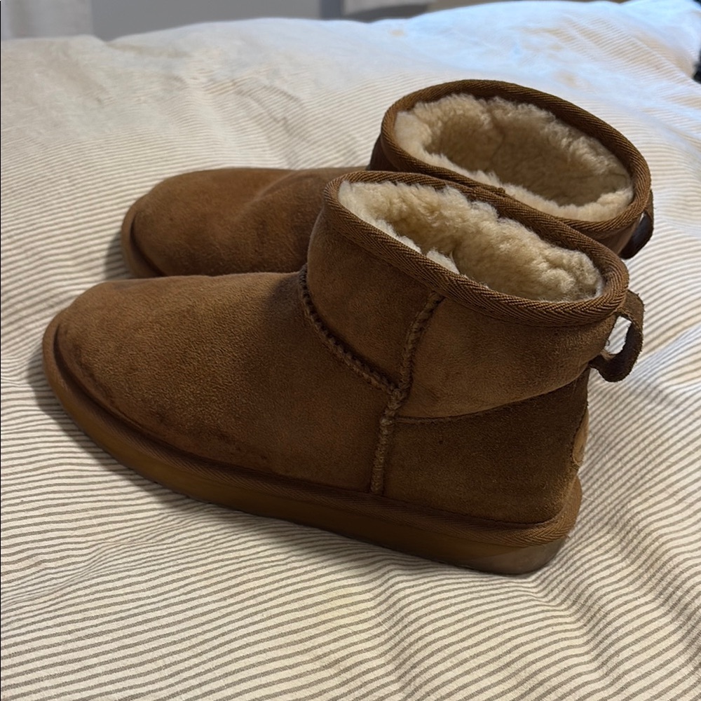 EMU boots chestnut women’s size 6